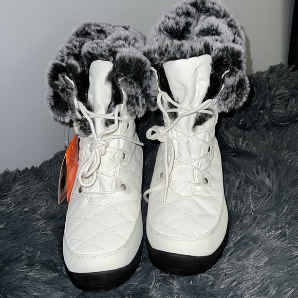 Arctic Shield white winter boots women’s size 9 - Picture 2 of 6
